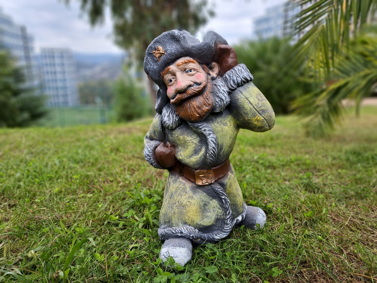 Садовая фигура Сторож 65х40 см.