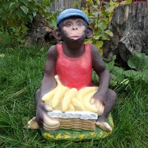 Садовая фигура Обезьяна с бананами, 75 см.