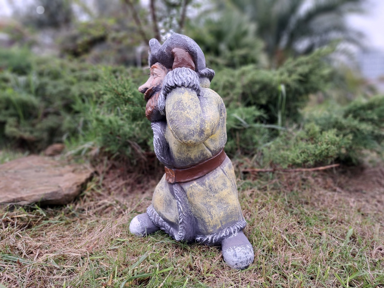 Садовая фигура Сторож 65х40 см. — изображение 3