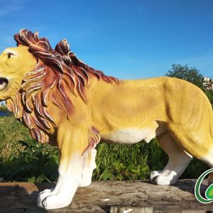 Садовая фигура Лев стоит 45х55 см
