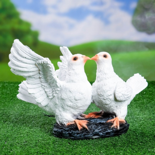 Садовая фигура Два голубя, 22 см.