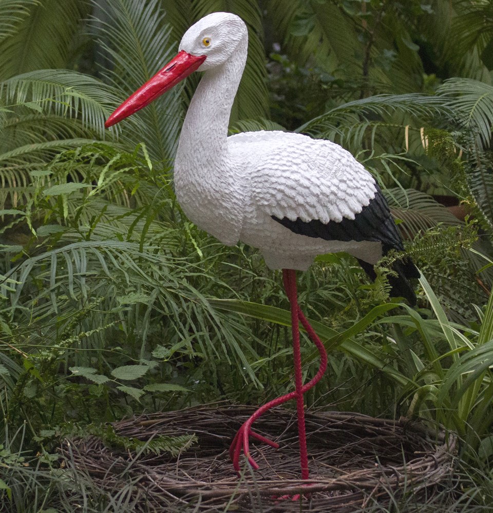 Садовая фигура Аист большой в гнезде 115 см