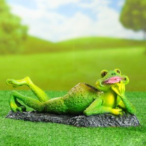 Садовая фигура Пляжная лягушка, 30х13х10 см.