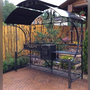 Большой  кованый мангал
