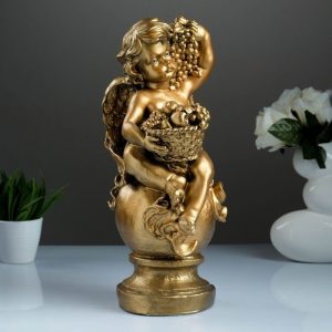 Садовая фигура Ангел с фруктами на шаре бронза, 43х24 см.