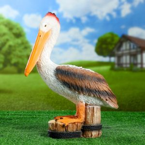 Садовая фигура Пеликан на пеньке, 48 см.