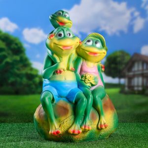 Садовая фигура Лягушки семья 60х35 см.
