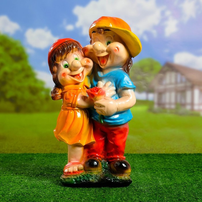 Садовая фигура Саша и Наташа с цветком 48х30х20 см.