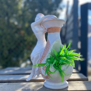 Кашпо-ваза Девушка с Амфорой 35х19 см