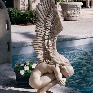 Садовая фигура Ангел-женщина на камне, 28х74 см.