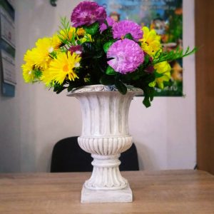 Вазон античный малый, 29х21 см.