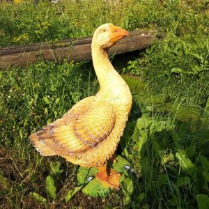 Садовая фигура Гусь большой, 62 см.