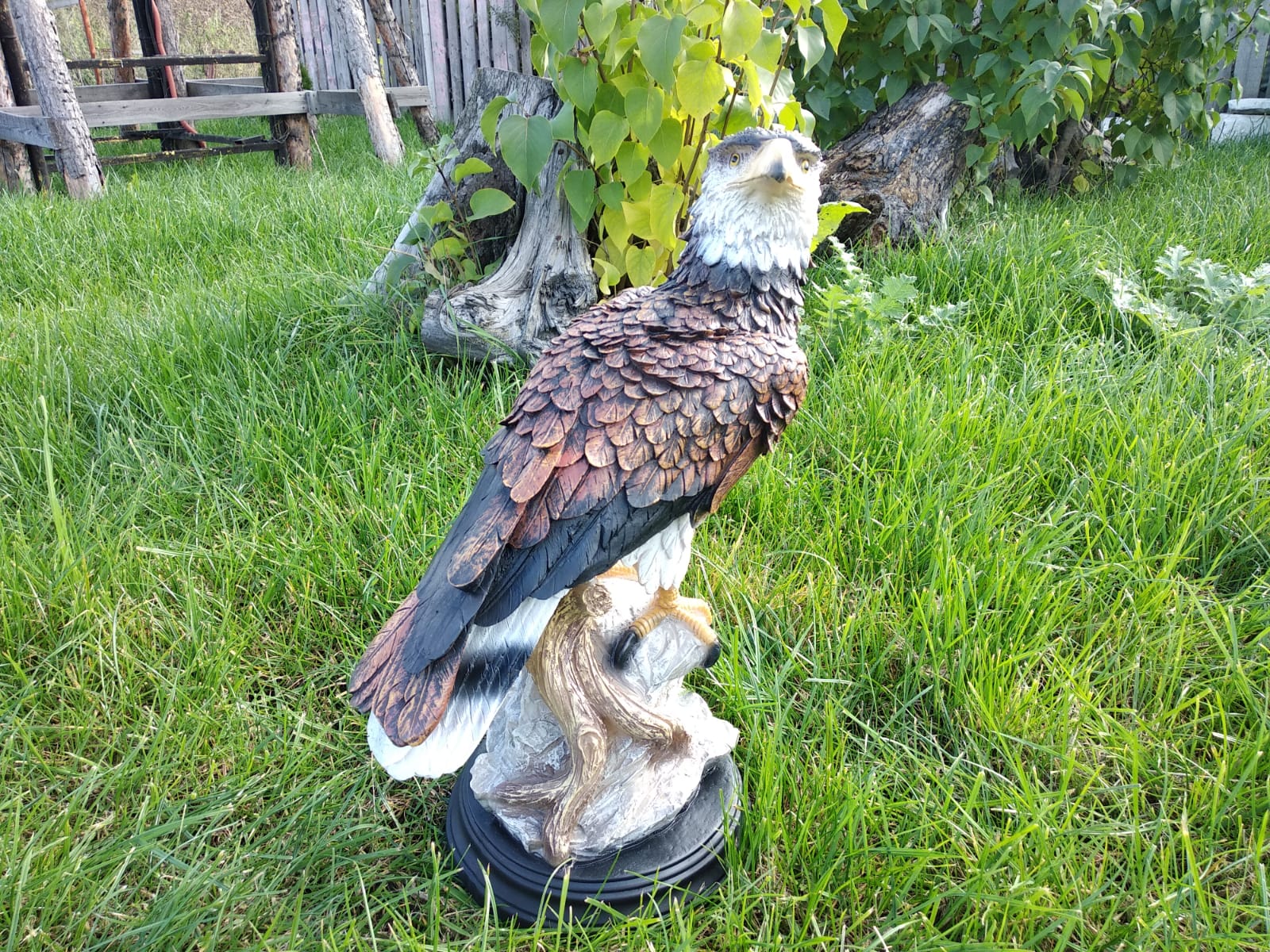 Садовая фигура Орел большой, 50 см. — изображение 2