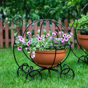 Кованая подставка для цветов садовая карета арт. 21121, 50х80х66 см.