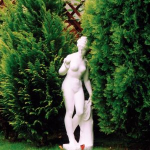 Античная скульптура для сада Ева 116х45 см.