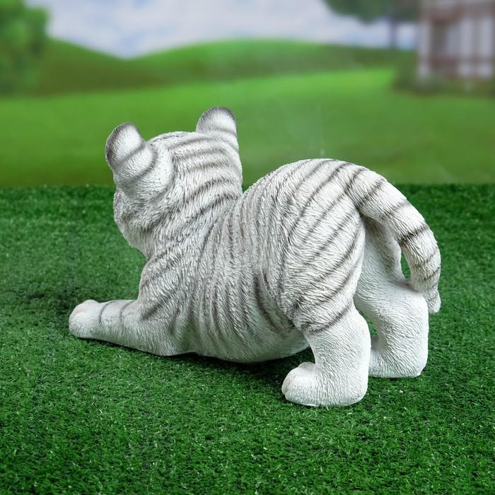 Садовая фигура Тигрёнок белый 18х28 см — изображение 2