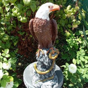 скульптура Орел на камне 55х21х19 см