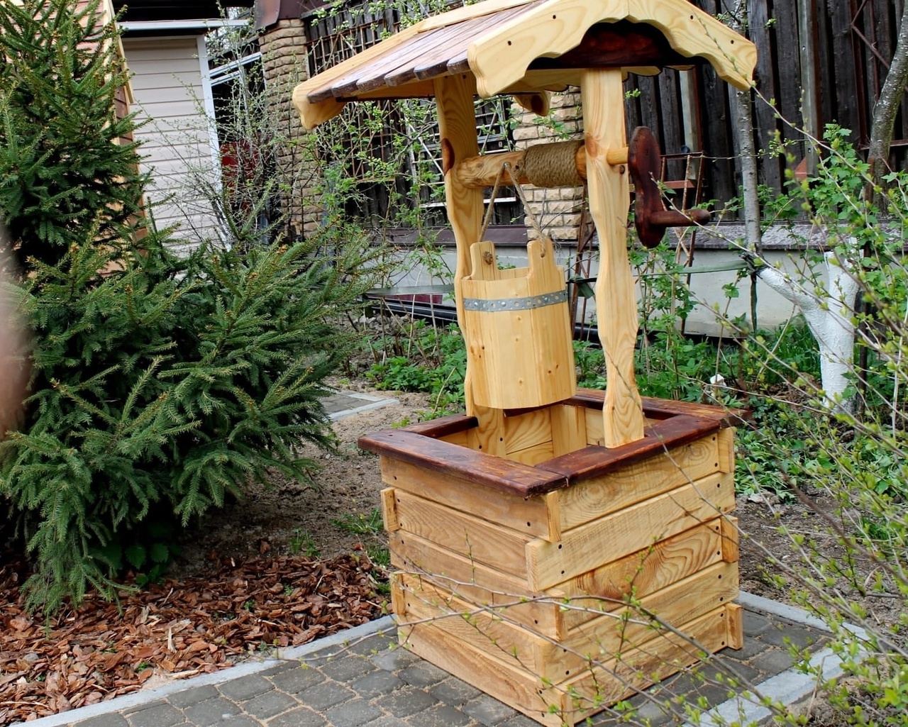 Деревянный декоративный колодец 55х55х160 см