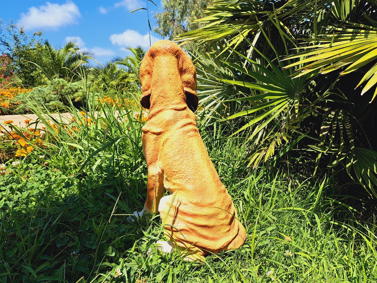 Садовая фигура собака Бладхаунд, 59х32 см. — изображение 5