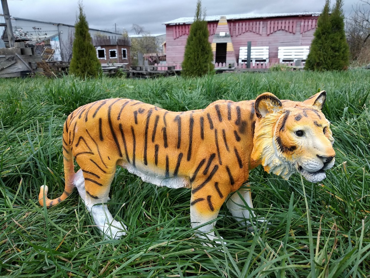 Садовая фигура тигр рыжий стоит 35х24 см — изображение 3