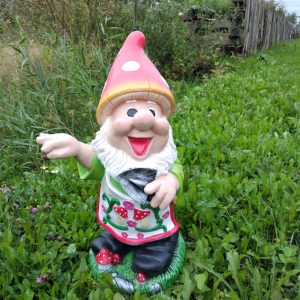 Садовая фигура Гном большой  75х35 см.