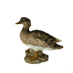 Садовая фигура Утка стоячая на камне 30х29 см