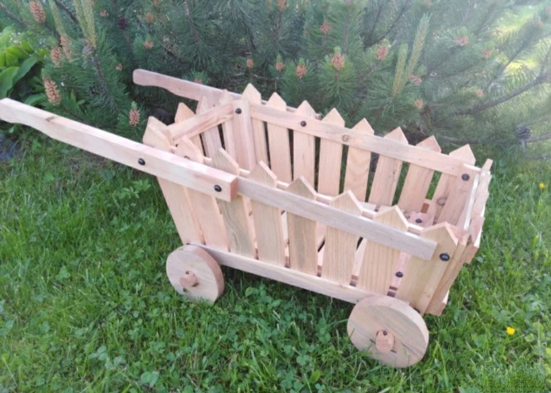 Деревянная тачка мал. 82х35х33 см