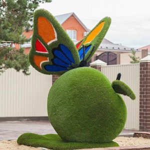 Топиари  Бабочка на яблоке 240x160x160 см