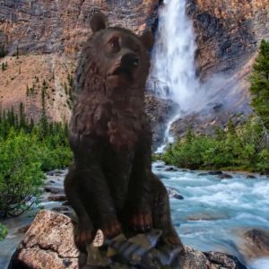 Садовая фигура медведь с рыбой 70х40х55 см