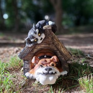 Садовая фигура Будка с бульдогом  40х36х45 см